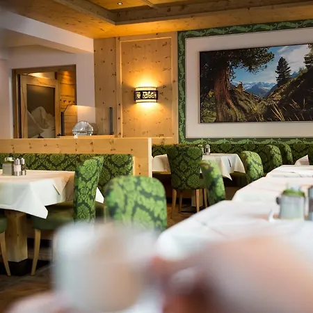 Otel Gloeckner Und Residenz Gloeckner Mathon