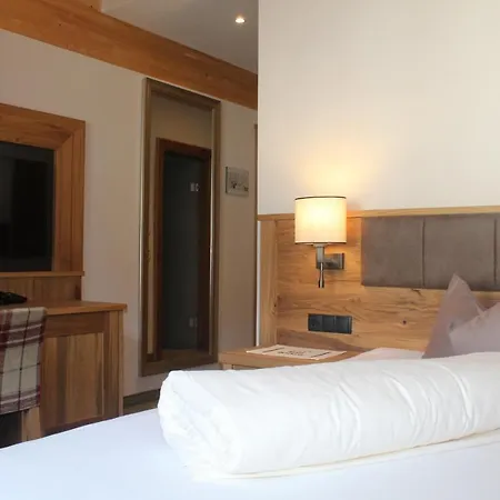 Gloeckner Und Residenz Gloeckner Otel 4*
