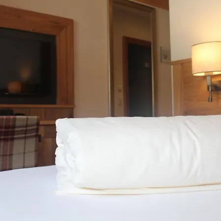 Otel Gloeckner Und Residenz Gloeckner Mathon