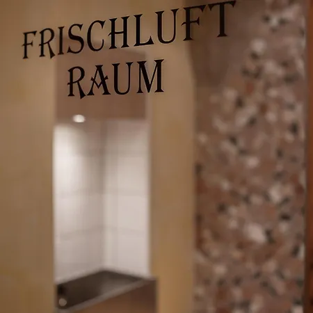 Otel Gloeckner Und Residenz Gloeckner Mathon
