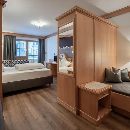 Gloeckner Und Residenz Gloeckner Otel 4*