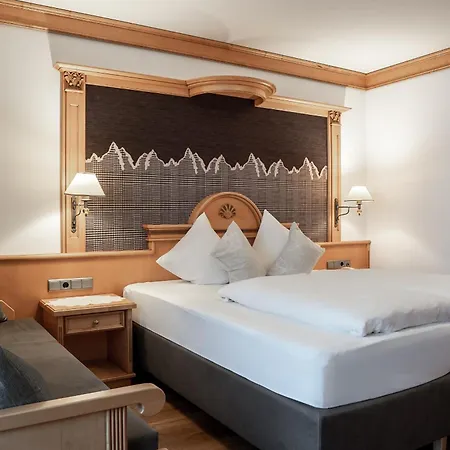 Otel Gloeckner Und Residenz Gloeckner Mathon